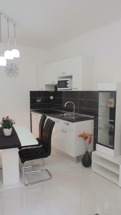Apartment & Room Ivan شيبينيك المظهر الخارجي الصورة